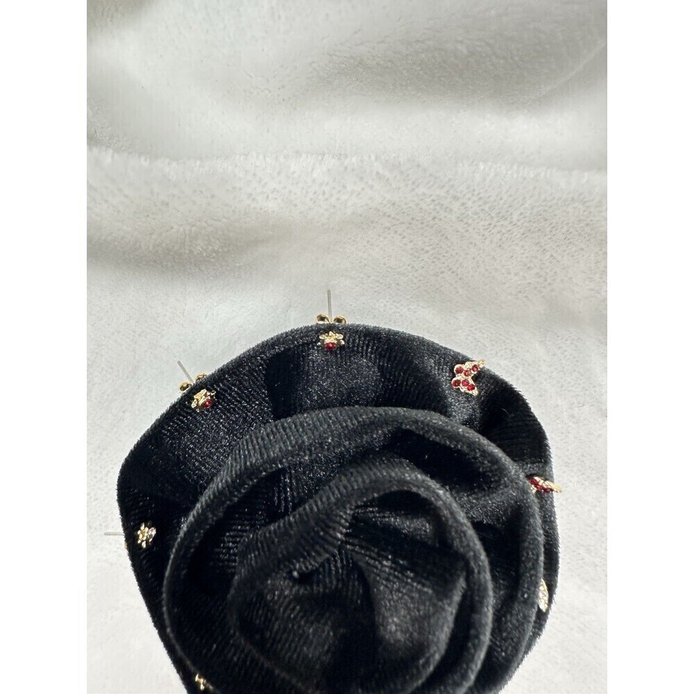 NEW Free People Rosette Stud Pack In Black Earrings Set Brooch Pin Boho Flower - Picture 4 of 6